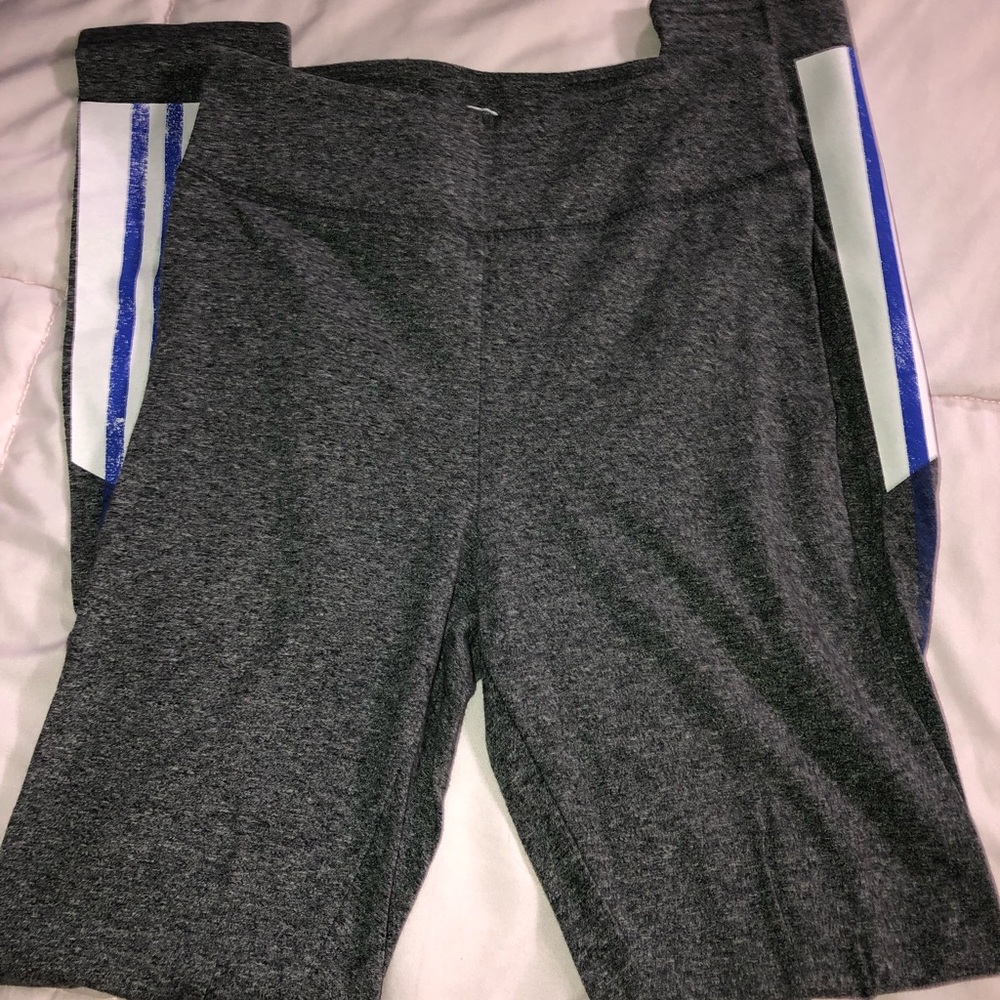 SO leggings